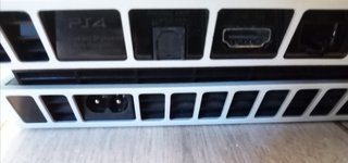 Sony Playstation 4 9.00 1000 gb ps4 3 controller