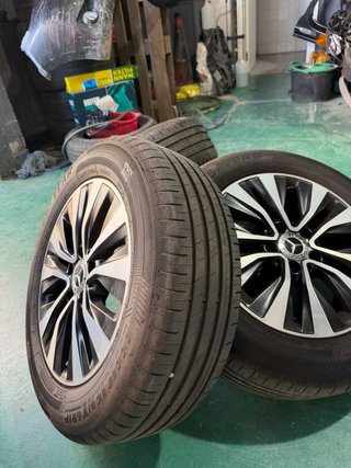 Llantas Mercedes-Benz con Neumáticos