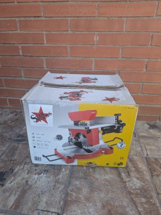 Sierra Ingletadora con Mesa Star Tools