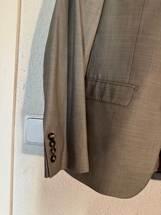 Traje de hombre gris