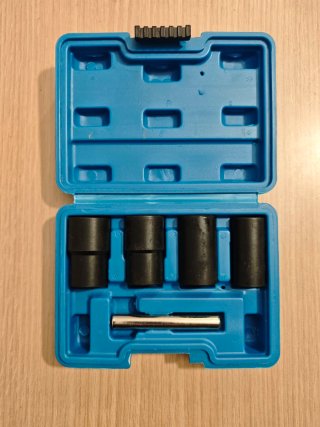 Extractor Tornillos antirrobo y Tuercas 1/2"
