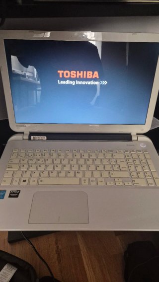 Portátil Toshiba Blanco i7 15,6"
