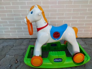 Caballo balancín Chicco Rodeo