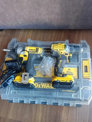 Taladro y Atornillador DeWalt 12V