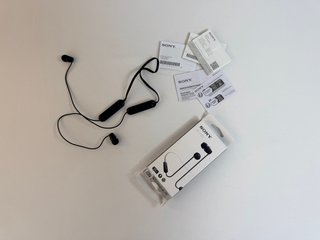 Auriculares Bluetooth Sony WI-C100