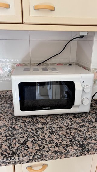 Microondas Taurus Blanco