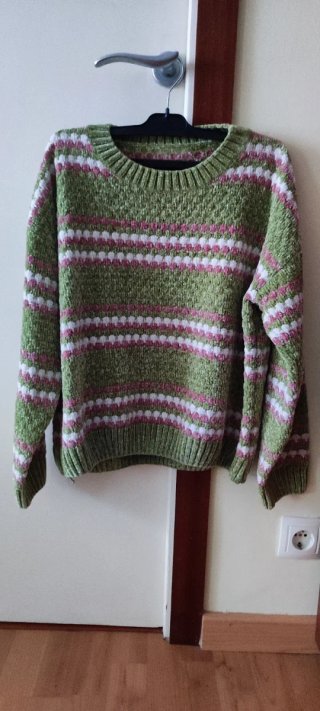 Jersey de punto verde y rosa