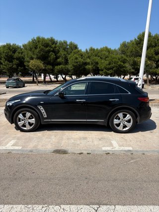 Infiniti FX30 2011