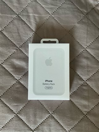 Apple MagSafe Battery Pack