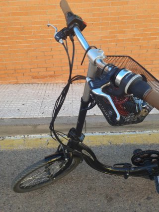 Bicicleta Eléctrica Monty con Silla Infantil