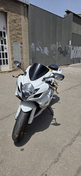 Suzuki GSXR 600 2006 Blanca