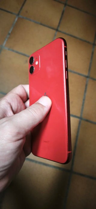 iPhone 11 Rosso