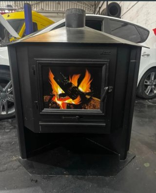 Chimenea de Rincón Gema de Hierro