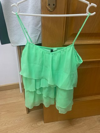 Blusa tirantes volantes verde menta talla 38
