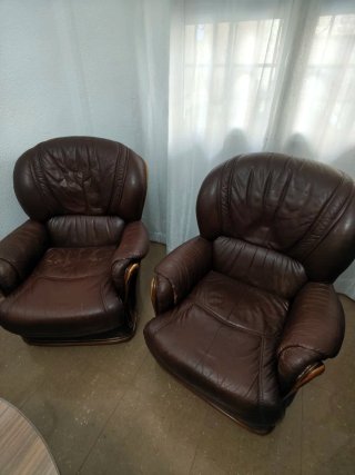 2 Sillones de Piel Marrones
