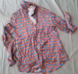 Camicia a fantasia geometrica taglia M