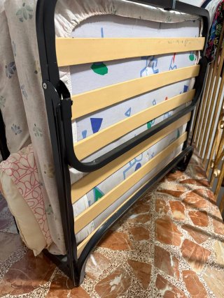 Cama de mueble plegable
