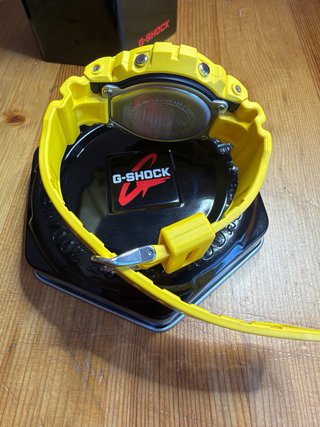 Reloj Casio G-Shock GW-6900A Amarillo