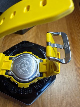 Reloj Casio G-Shock GW-6900A Amarillo