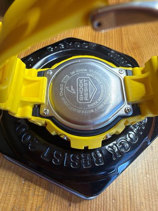 Reloj Casio G-Shock GW-6900A Amarillo