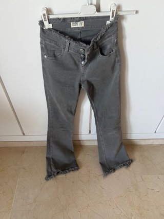 Pantalón vaquero GREEN COAST gris T.34