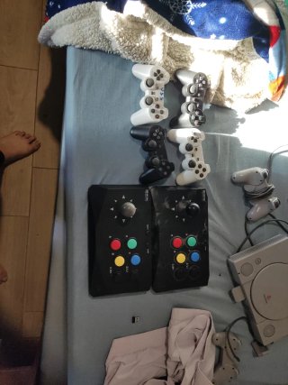 2 Arcade Sticks y Mandos de stick TV compatibles