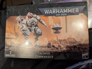 Warhammer 40,000 T'au Empire Commander