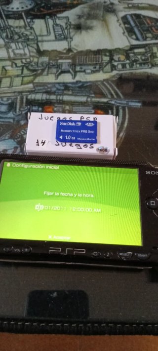 Console PSP 1004 con pendrive in regalo