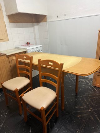 Mesa Extensible + 2 sillas