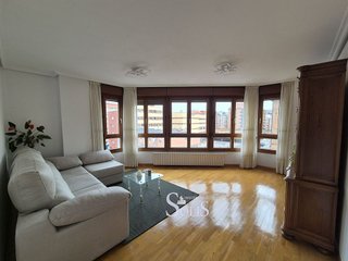 Piso en alquiler en La Ería - Masip en Oviedo
