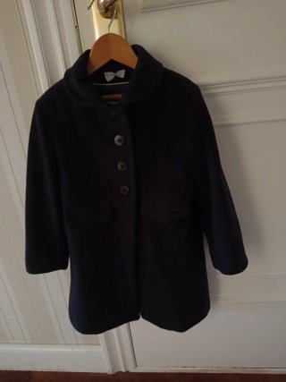 Abrigo colegial azul marino talla 4 marca tizas
