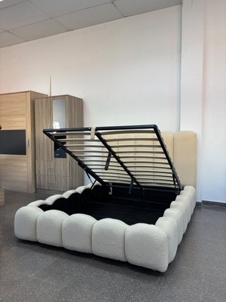 Cama Canapé Tapizada Bouclé Diseño Acolchado NUEVA