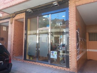 Local comercial en alquiler en El Llano en Gijón