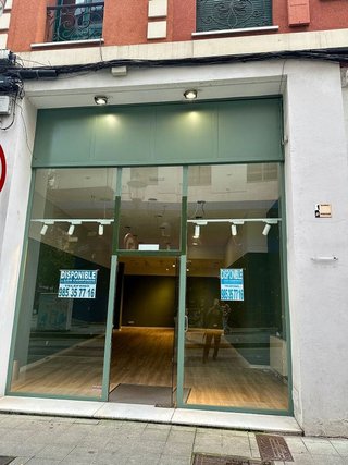 Local comercial en alquiler en Centro en Gijón