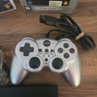 Console PlayStation 2 Nera + 2 Controller e Giochi