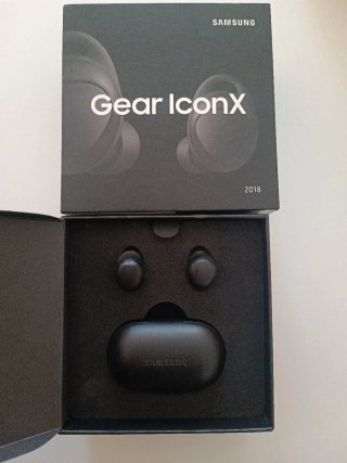 Auriculares Samsung Gear IconX