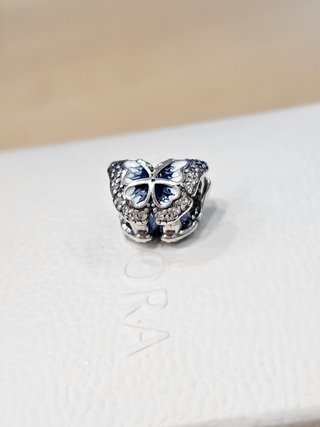 Charm Mariposa Azul Plata