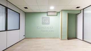 Oficina en alquiler en La Dreta de l'Eixample en Barcelona