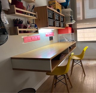 Escritorio infantil madera y blanco