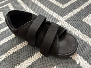 Zapato post-quirúrgico talla 39-40