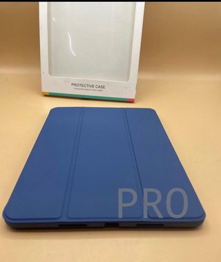 Custodia magnetica ESR per iPad Pro 11 2021/2020/2018, azzurra
