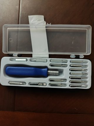 Estuche Destornillador con Puntas nuevo estrenar