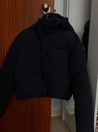 Abrigo acolchado negro Zara