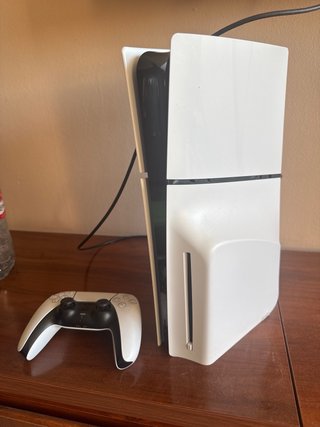 PlayStation 5 con mando