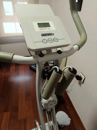 Bicicleta estática plegable con tensores nueva