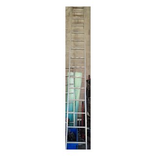 Escalera aluminio profesional 1 tramo 16 peldaños