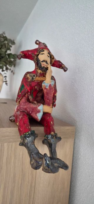 Figura cerámica original hecha a mano