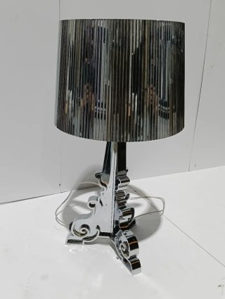 Lámpara Kartell Plateada