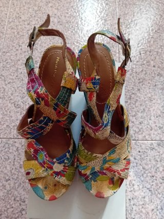 Sandalias cuña Hush Puppies multicolor