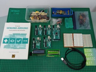 Kit Arduino con Placas y Componentes